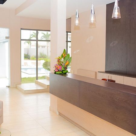 Fly Hotel Libreville Zewnętrze zdjęcie