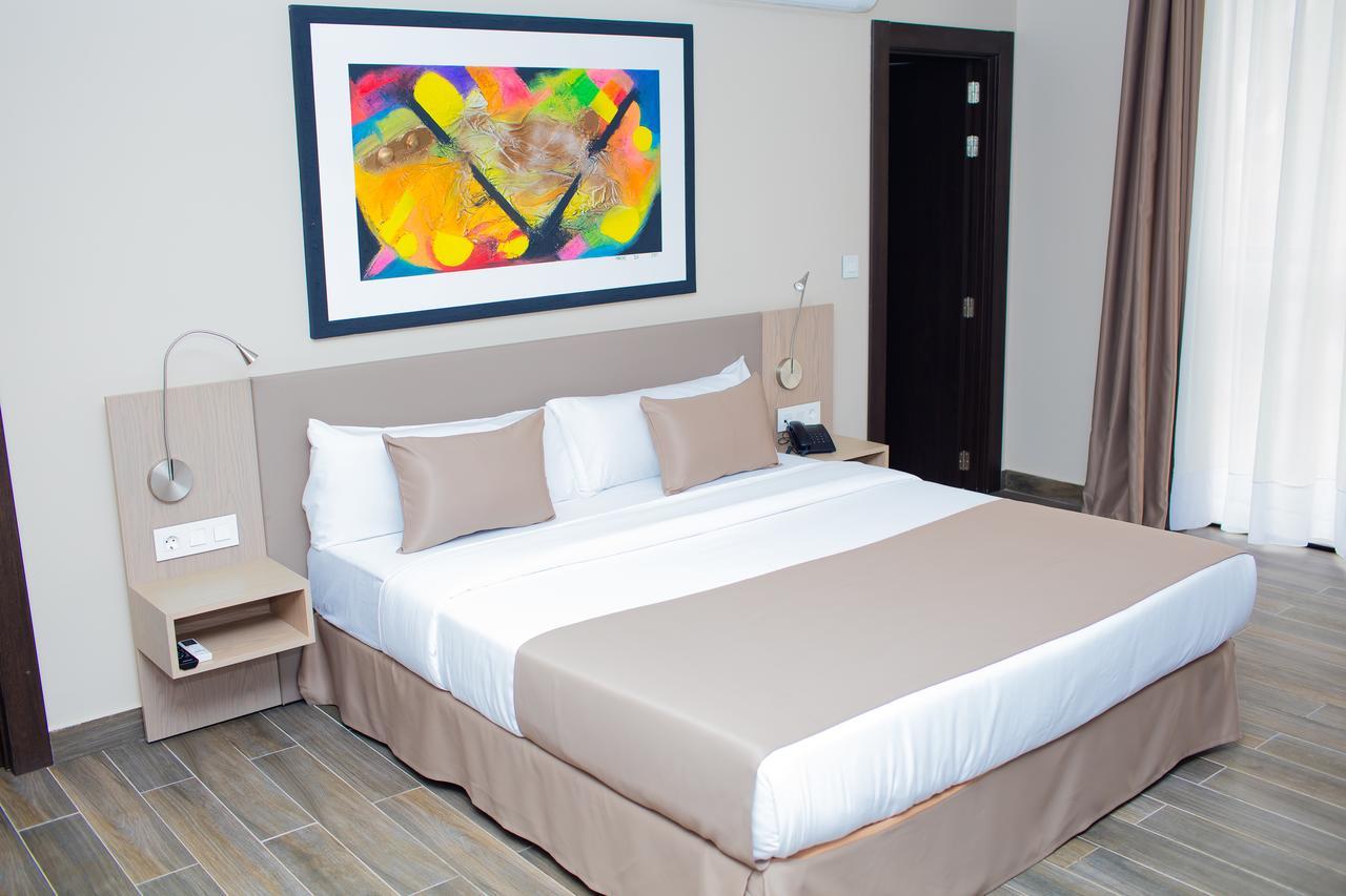 Fly Hotel Libreville Zewnętrze zdjęcie