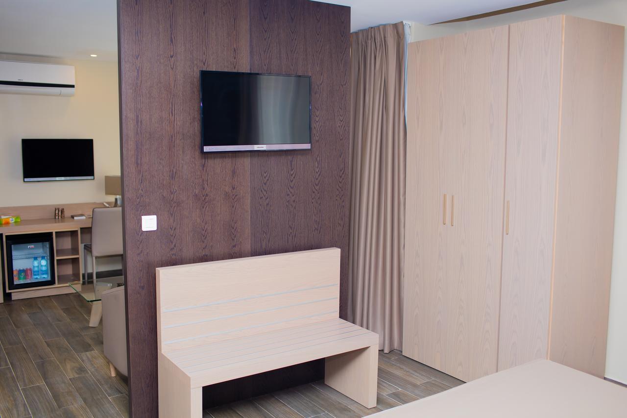 Fly Hotel Libreville Zewnętrze zdjęcie