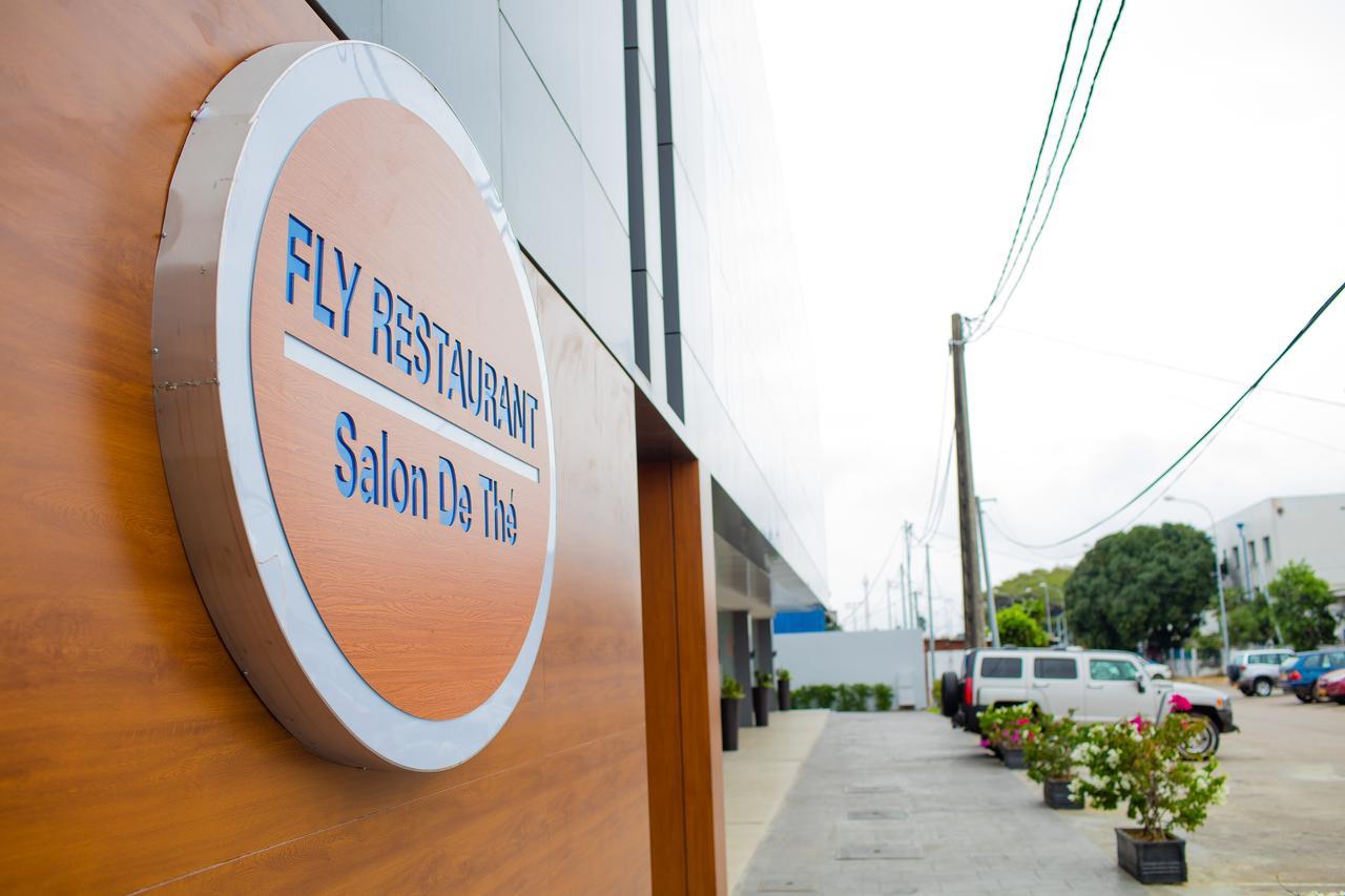 Fly Hotel Libreville Zewnętrze zdjęcie