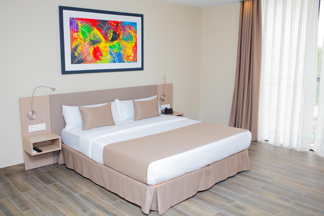 Fly Hotel Libreville Zewnętrze zdjęcie