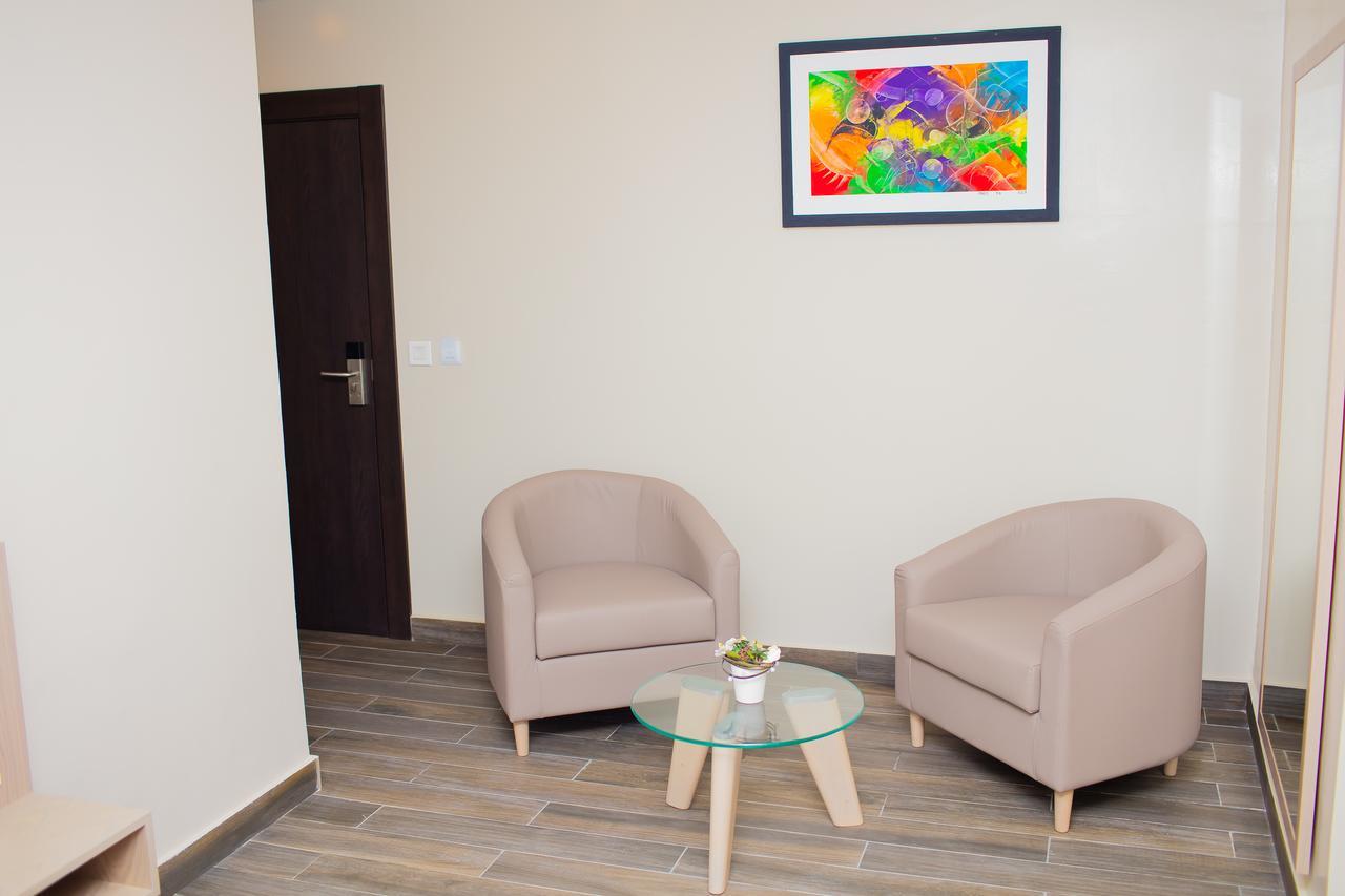 Fly Hotel Libreville Zewnętrze zdjęcie