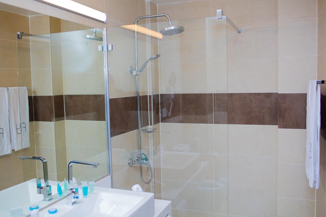 Fly Hotel Libreville Zewnętrze zdjęcie