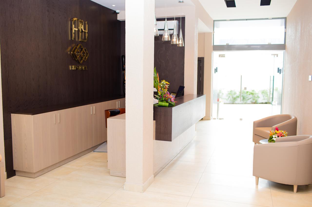 Fly Hotel Libreville Zewnętrze zdjęcie